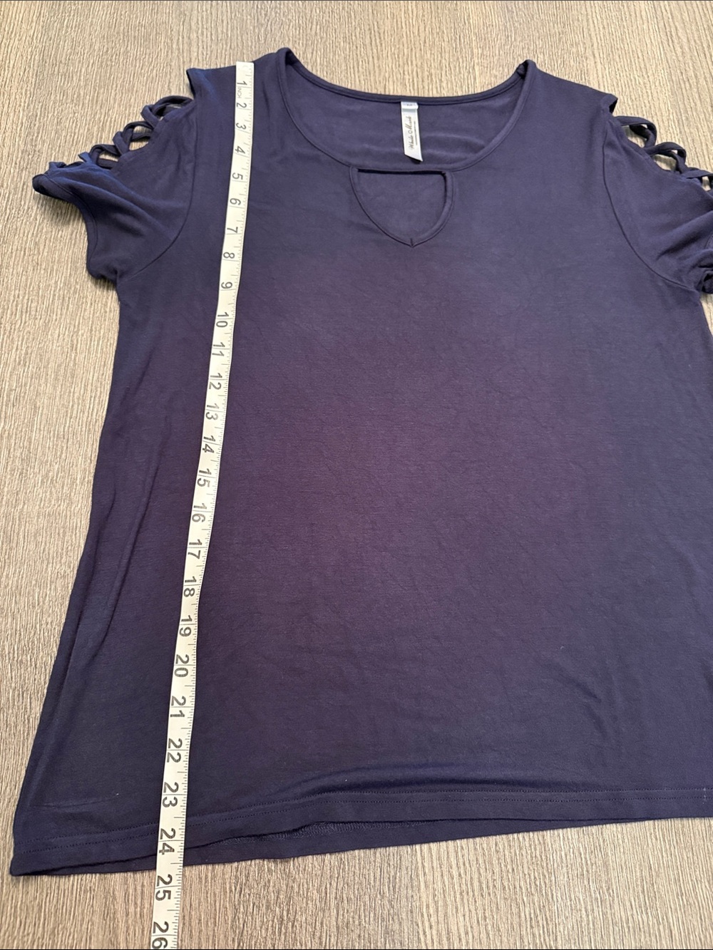 White Mark Navy Short Sleeve Top with Lattice Sleeves - Picture 7 of 7